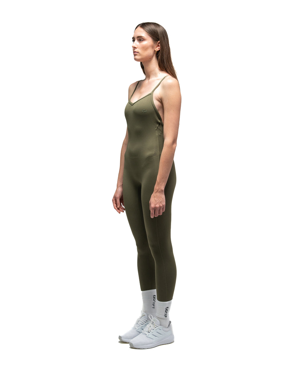 LONG SUIT IN MILITARY GREEN - feature image