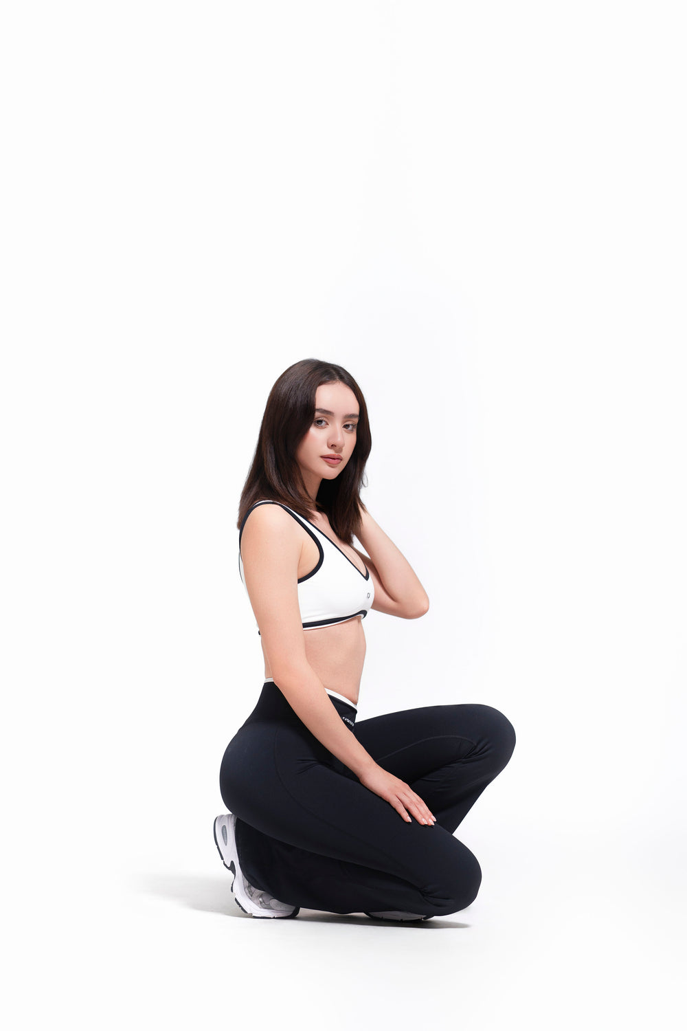 HALO FLARE PANTS BLACK - feature image