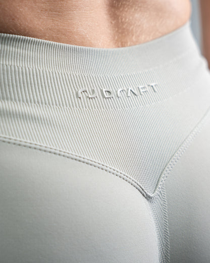 KINETIC LEGGING IN OFF WHITE