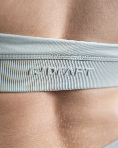 KINETIC TOP IN OFF WHITE