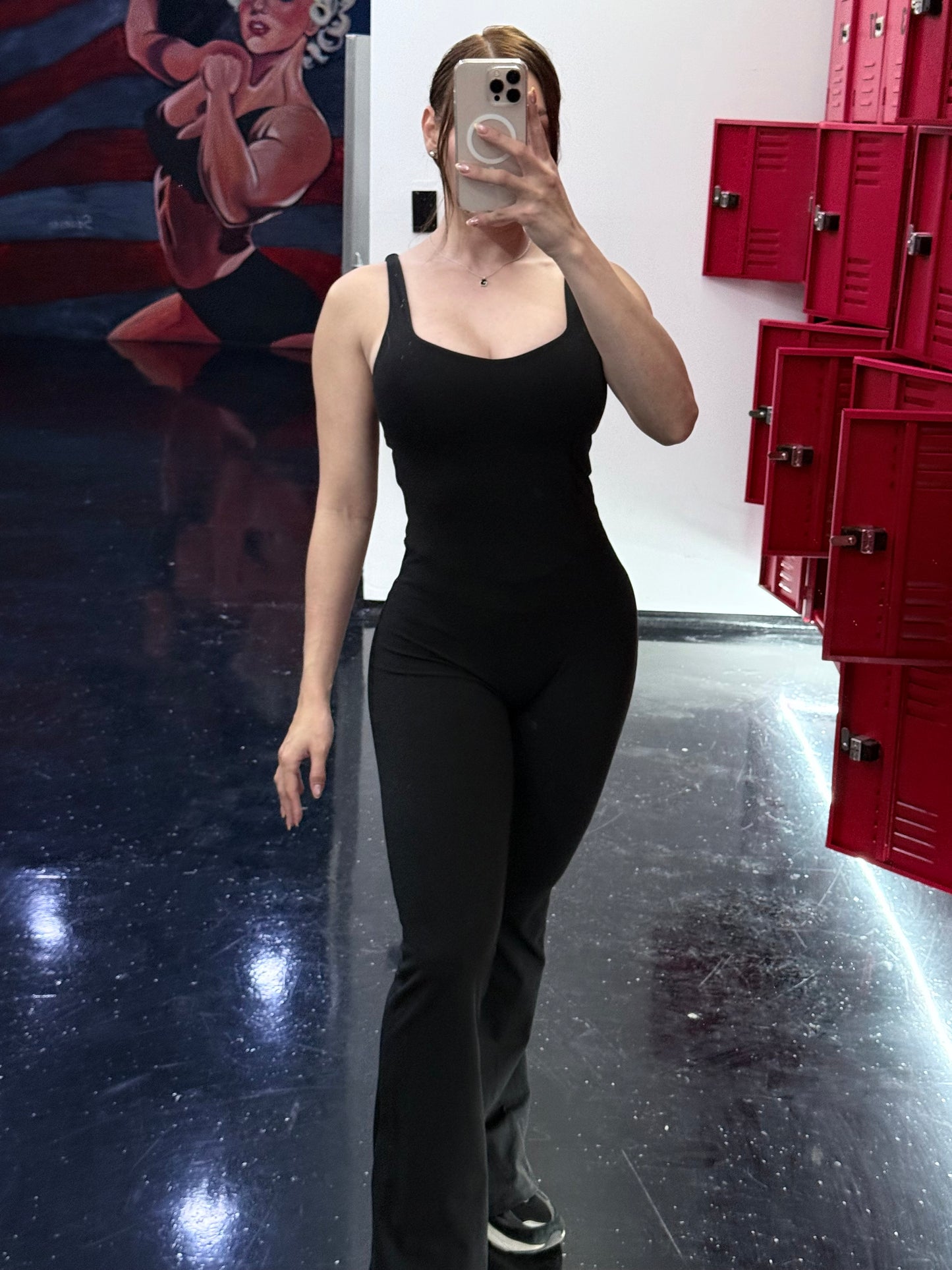 JUMPSUIT CORTE CAMPANA