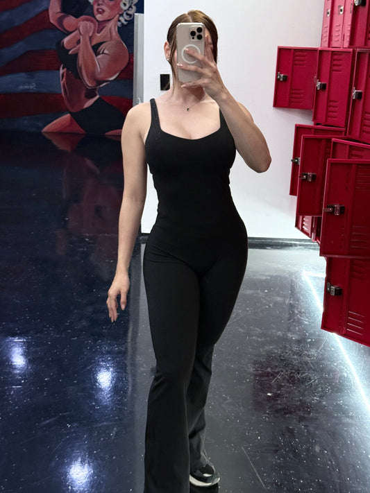 JUMPSUIT CORTE CAMPANA
