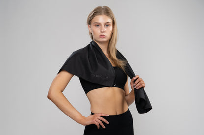UTILITY-TWL.Axis | Black