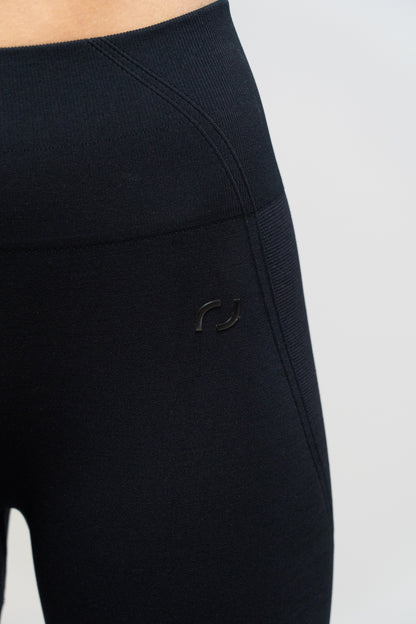 CORE LEGGING IN CARBON