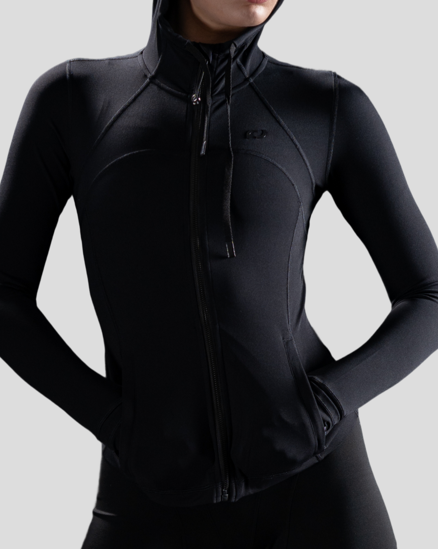 ALPHA-SERIES JACKET TOP IN CARBON
