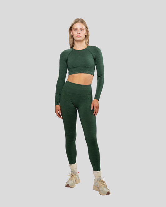 CORE LONG SLEEVE TOP IN GREEN