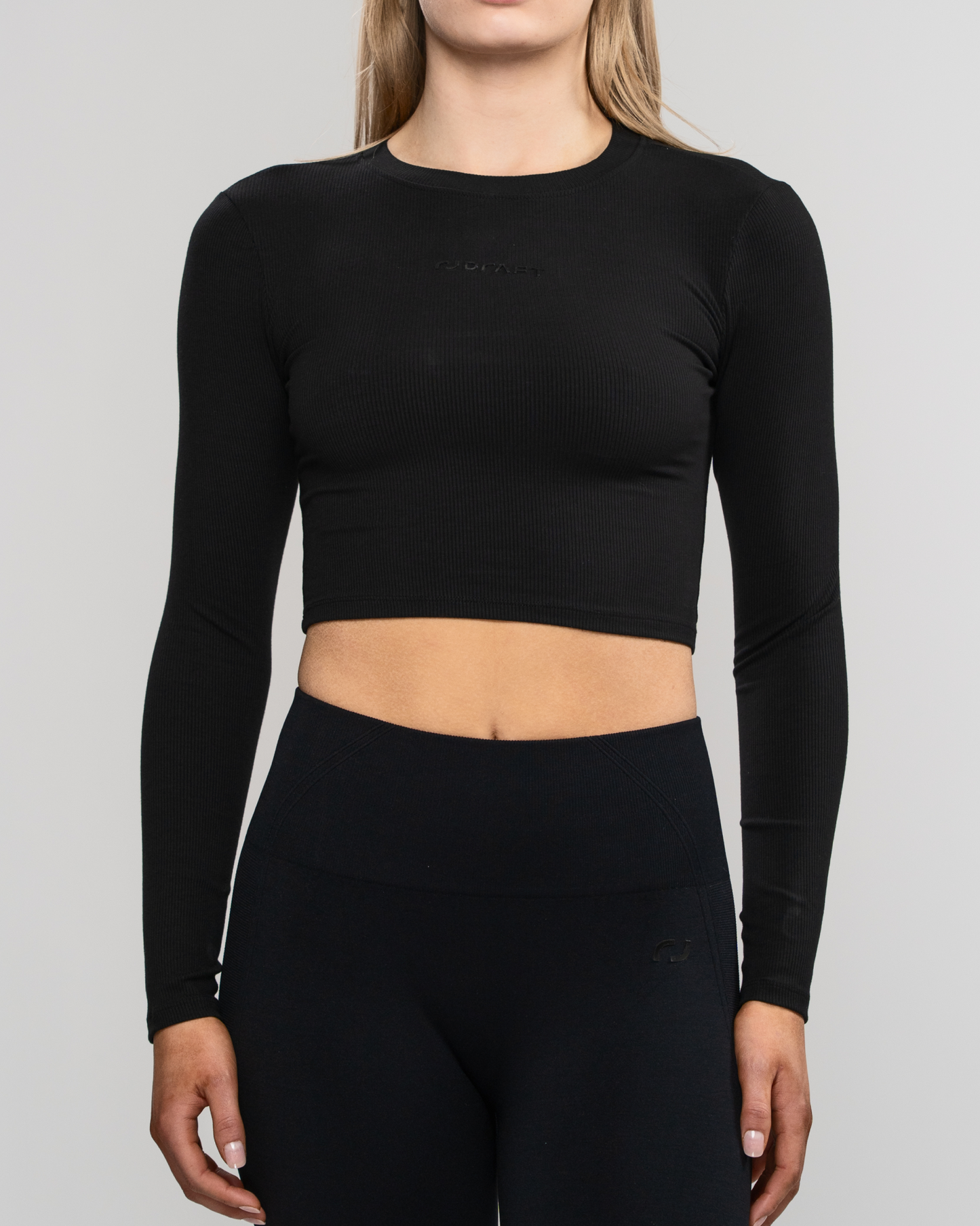 LONG SLEEVE IN CARBON
